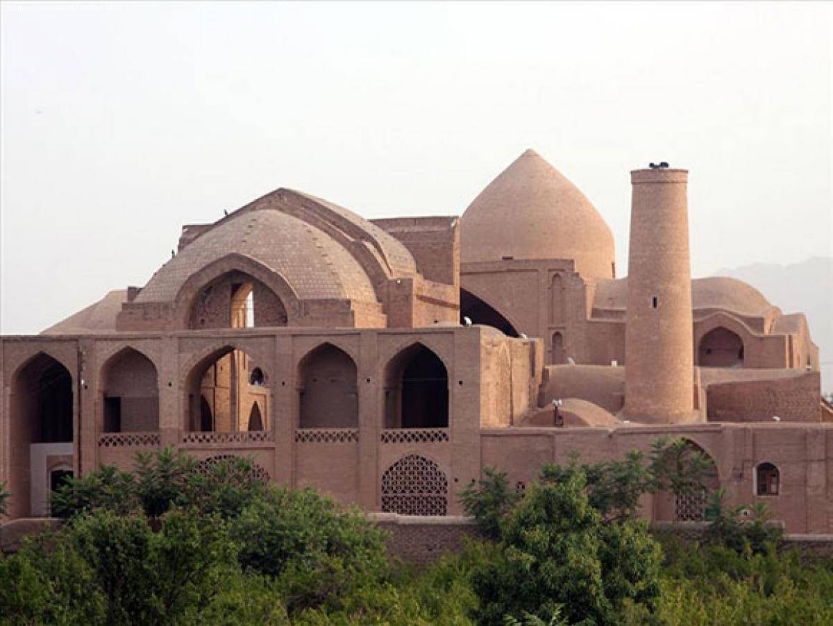 سبک خراسانی در معماری ایرانی (قسمت دوم) - مسجد جامع اردستان
