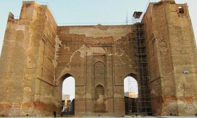 آسیب شناسی در بناهای تاریخی (ترک)