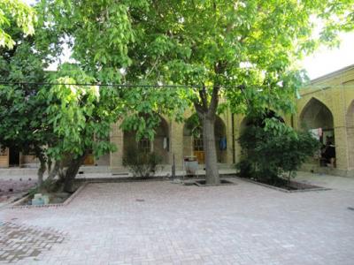 مدرسه شیخ علیخان زنگنه