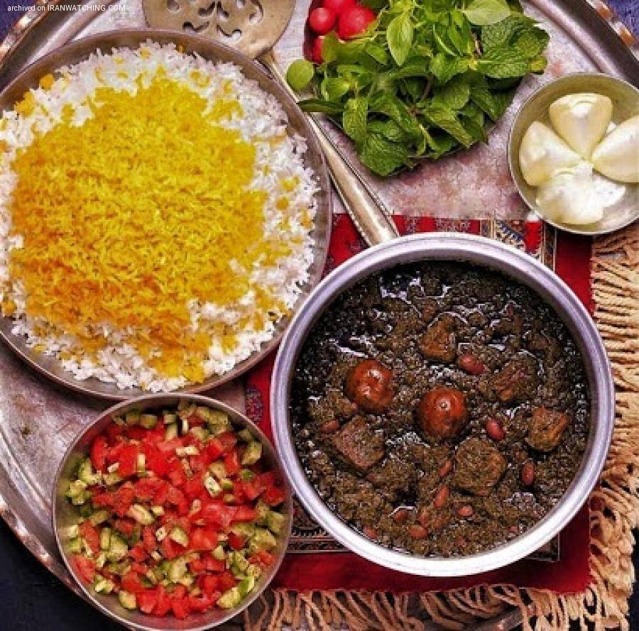 خورشت و خوراک در آشپزی ایرانی - ghorme sabzi