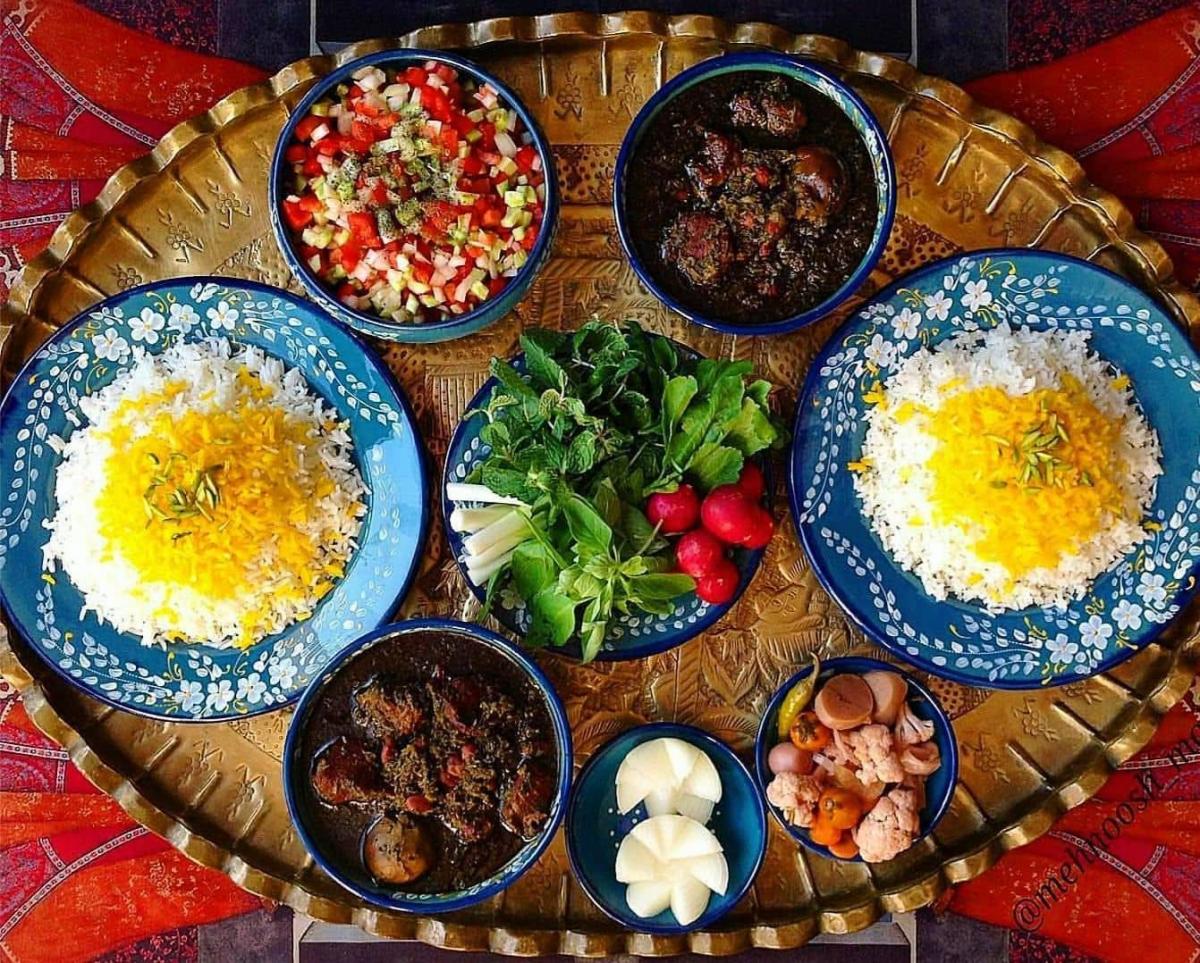 خورشت قورمه سبزی - پرطرفدارترین خورشت ایرانی | یلدامدتور