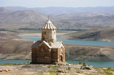 کلیساهای مهم ایران در طول تاریخ معماری