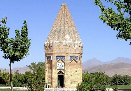 Tomb of Habakkuk - Photo: shabestan.ir