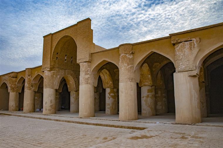 مسجد تاریخانه - 