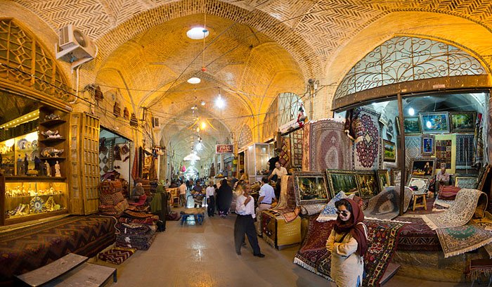 عناصر تشکیل دهنده بازار سنتی - بازار وکیل شیراز