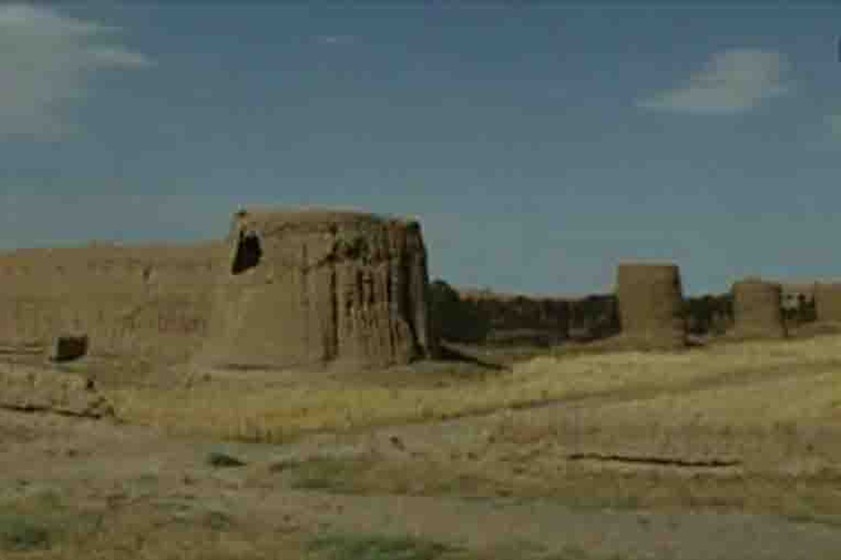 قلعه پلنگ آباد 