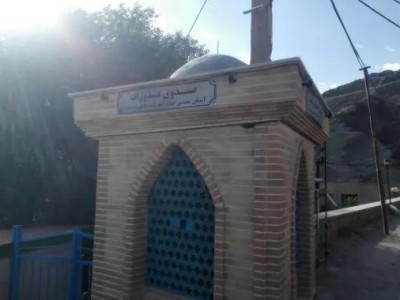 امامزاده شاه طاهر (ع)