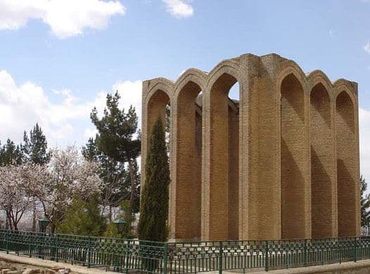 Mir Razi Al-Din Artimani Mausoleum - photo: instagram.com/travelgardesh