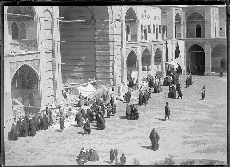 مسجد و مدرسه سپهسالار - مسجد مدرسه سپهسالار در دوران قاجار